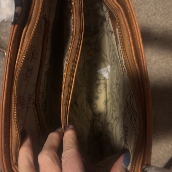 Montana West Embroidered & Rhinestone Embellished Purse w/Snake Accent - New - Picture 6 of 7